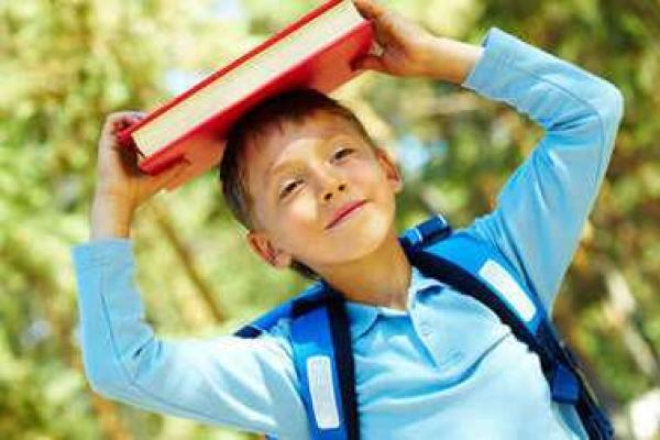 给小孩算命要二百