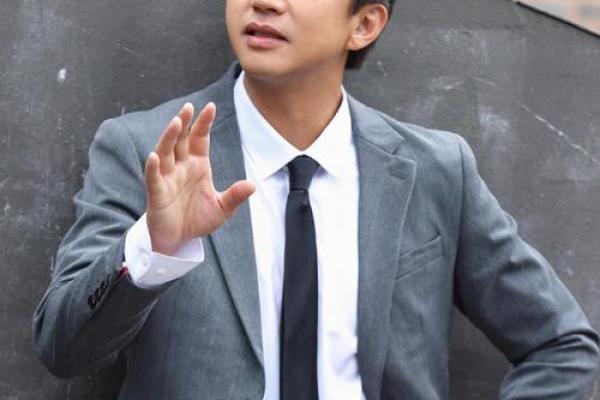 邓超紫薇斗数 邓超紫薇斗数