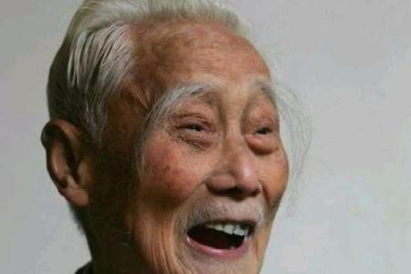 爱妻如命的男人面相 八字眉的男人好先生