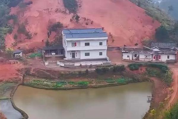 房子在半山腰风水