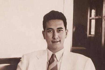 何鸿燊八字