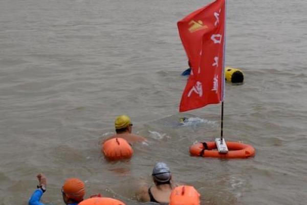 妈祖灵签长江风浪渐渐静