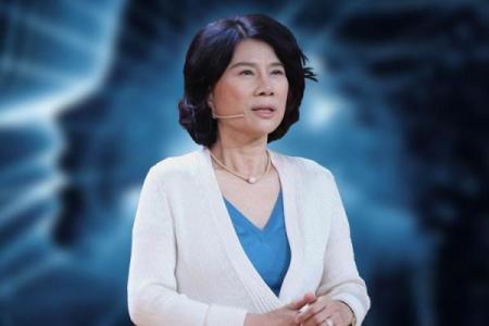 放弃8000万年薪的董明珠，从面相和八字分析她的传奇人生！