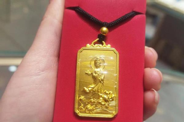 男士佩戴观音有哪些好处和需要忌讳地方呢 男士佩戴观音有哪些好处和需要忌讳地方呢