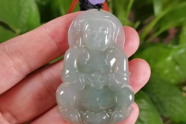男士佩戴观音有哪些好处和需要忌讳地方呢 男士佩戴观音有哪些好处和需要忌讳地方呢