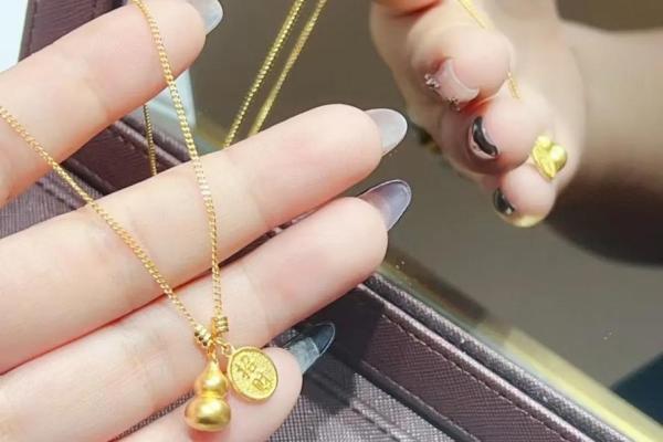 女性可以佩戴风水葫芦吗有什么寓意 女性可以佩戴风水葫芦吗有什么寓意