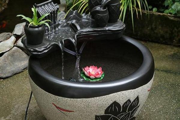 楼房客厅风水里能不能陶瓷大缸