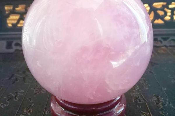 彩色水晶的风水寓意 彩色水晶的风水寓意