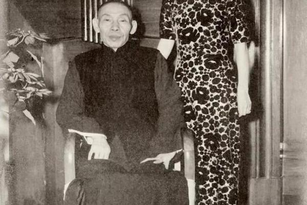 杜月笙八字,杜月笙八字弱不受生吗 杜月笙八字,杜月笙八字弱不受生吗