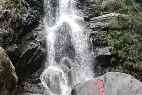 门口有瀑布风水 门口有瀑布风水