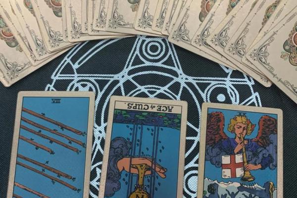 塔罗牌测试:念念不忘?必有回响?你们还能复合吗? 塔罗牌测试:念念不忘?必有回响?你们还能复合吗?