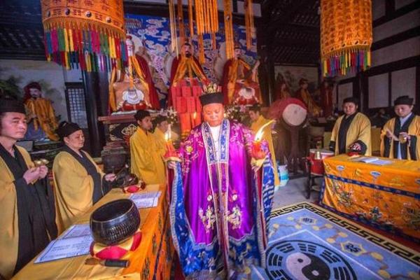 青城山女道士算命准吗 青城山女道士算命准吗