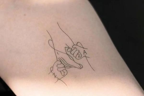 最新流行!八字纹身刻上感情密码,永恒纪念! 最新流行!八字纹身刻上感情密码,永恒纪念!