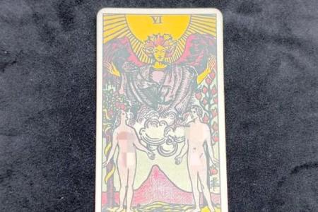 塔罗测试：10月男女婚姻运势？