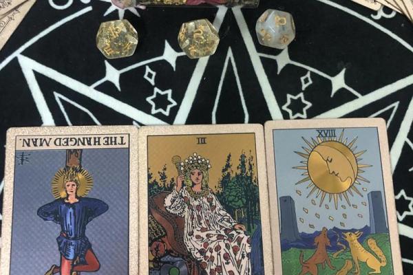 塔罗测试爱情，追求心仪对象许久不成功，还应该继续坚持么？