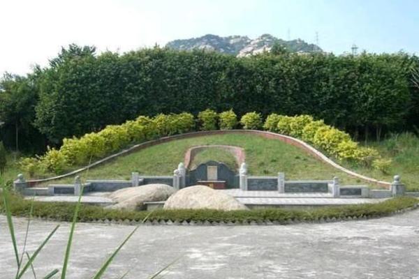 大事儿,坟墓风水对家人的影响 大事儿,坟墓风水对家人的影响