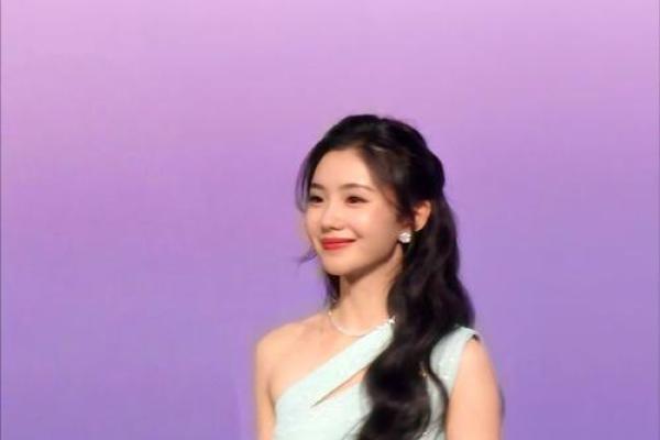 刘浩存紫薇斗数