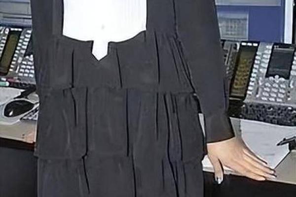 为了女儿进豪门她拼了!改八字、迁祖坟,徐子淇的豪门生活怎样? 为了女儿进豪门她拼了!改八字、迁祖坟,徐子淇的豪门生活怎样?